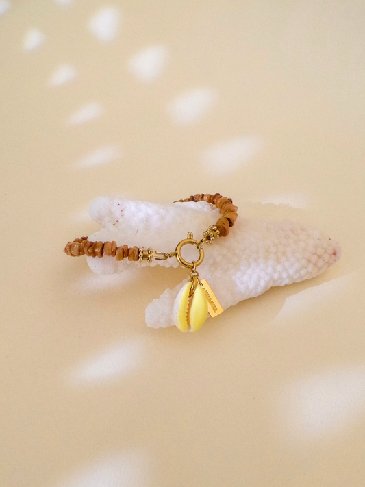 THE SINGLE CAURI BRACELET