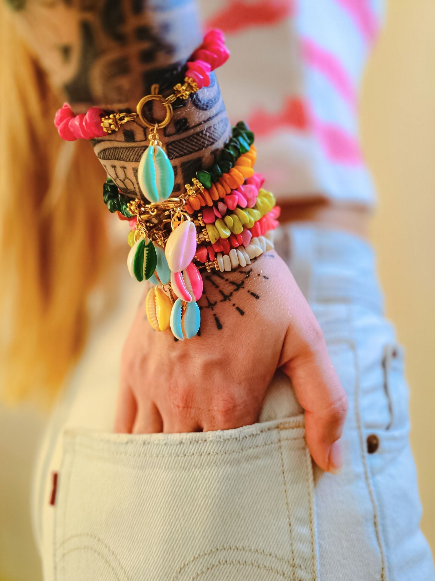 THE SINGLE CAURI BRACELET - ANUANUA Tahiti